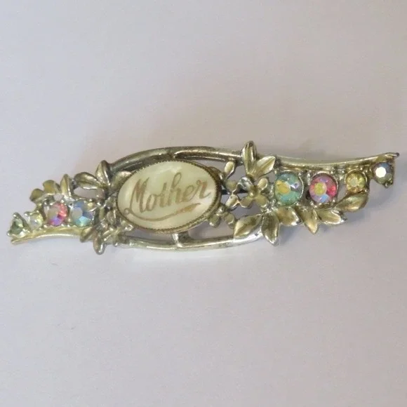 Vintage Mother Mother of Pearl Brooch Aurora‎ Borealis Rhinestone Gold Tone Pin