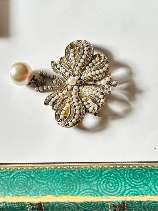 Estate Vintage Pearl & Crystal Bow Brooch - With Large Center Drop Pearl
