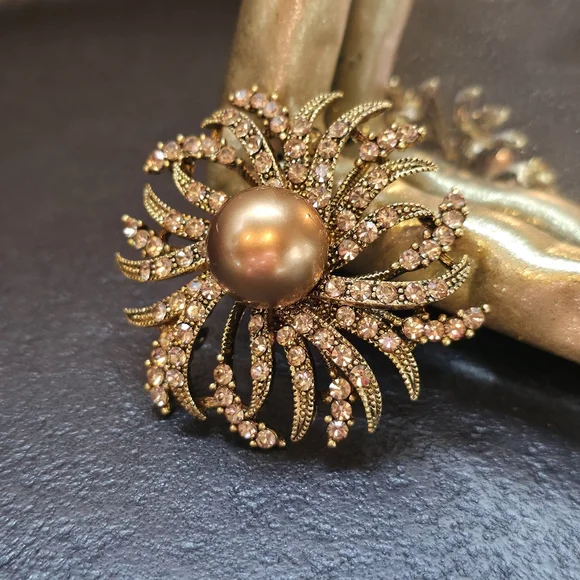 Vintage-Style Champagne Pearl & Rhinestone Sunburst Brooch Pin And Pendant