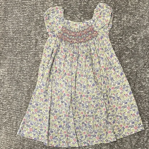 EUC Orient Expressed floral smocked dress size 3/4
