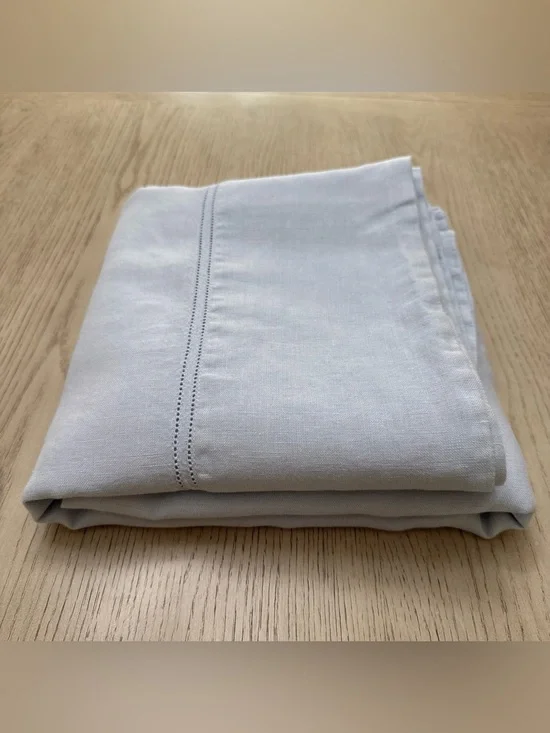 Williams Sonoma Linen Double Hemstitch Tablecloth Baby Blue ~68