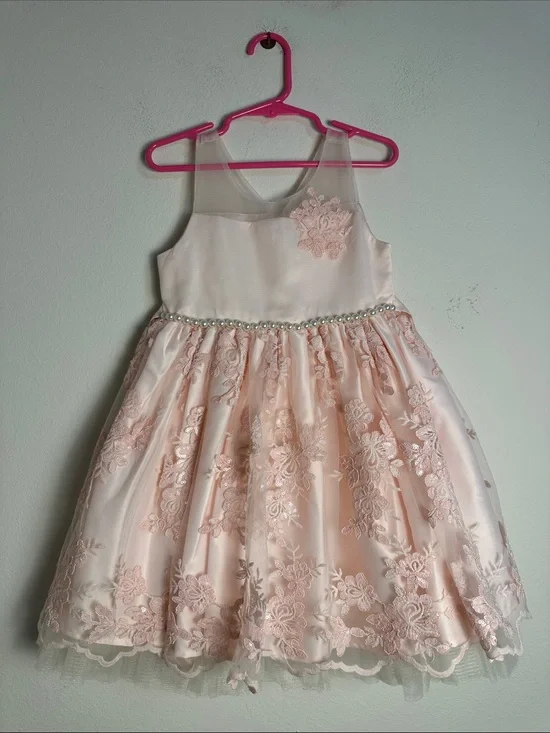 Girls' Pink Floral Lace Party Dress with Pearl Waist size 5