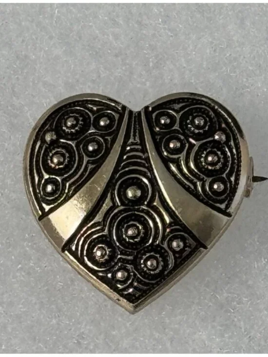 Heart Brooch Pin Gold Tone Vintage Etched Swirl Design