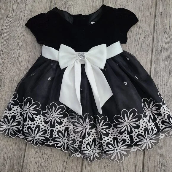 Sweet Heart Rose infant girls black and white formal velvet winter dress sz 12M