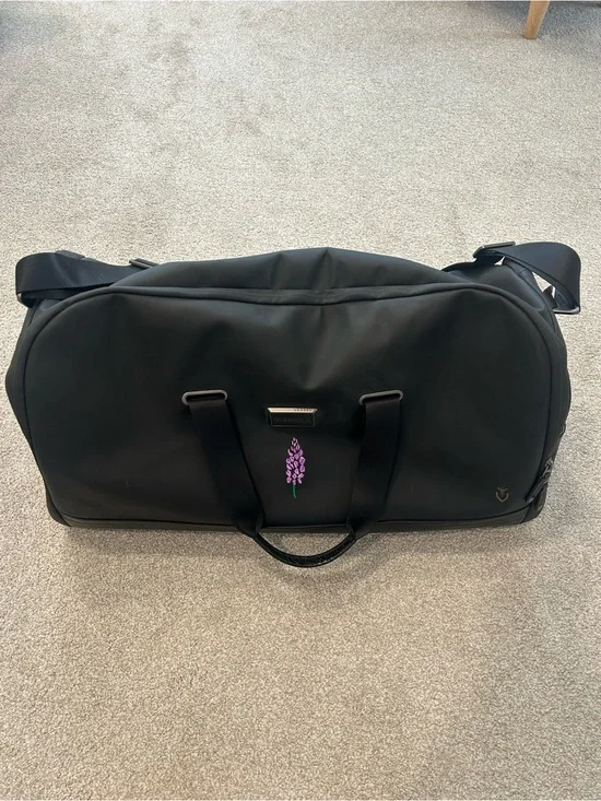 Vessel Signature Garment Duffel - NWOT