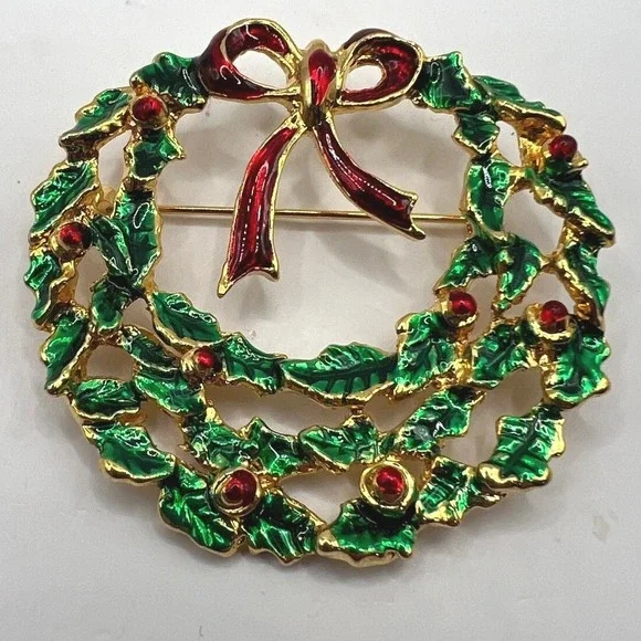 Vintage Christmas Wreath Brooch Geen Red Enamel Gold‎ Tone Pin