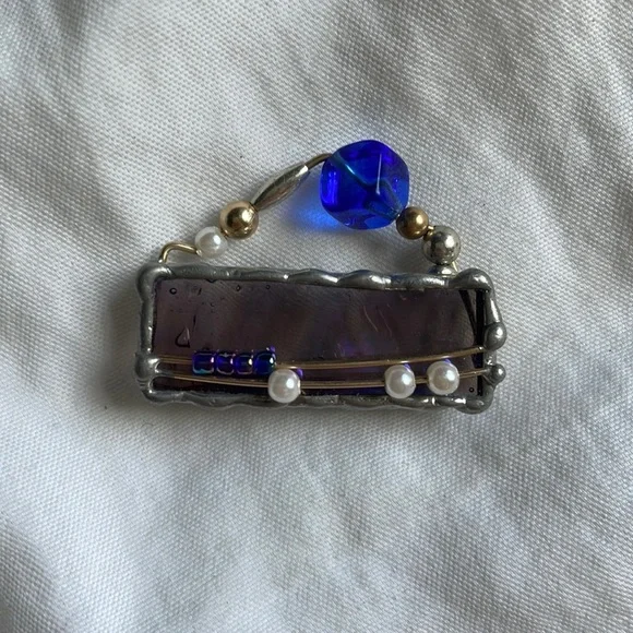 Beaded‎ Purse Brooch