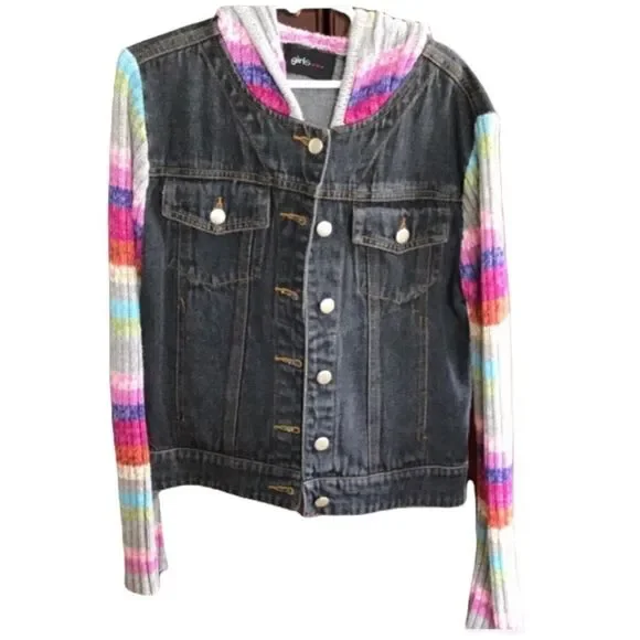 Jean jacket with sweater sleeves