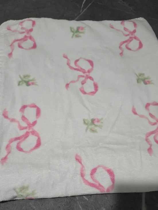 Laura Ashley Beach Pink Coquette Bows Towel