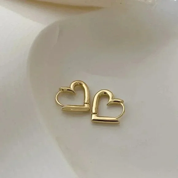 925 Sterling Silver Heart Huggie Earrings (Gold)