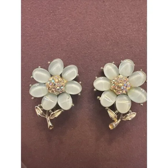 KRAMER Vintage Blue/AB Rhinestone Flower Clip On Earrings Signed
