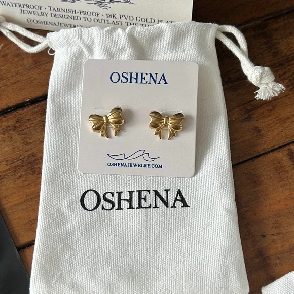 Oshena beachwear‎ Gold Bow Earrings
