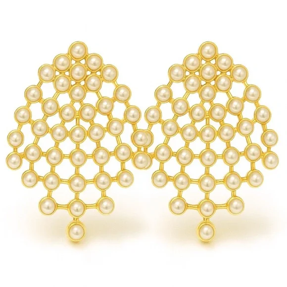 ⚜️Elegant Pearl Cluster Earrings