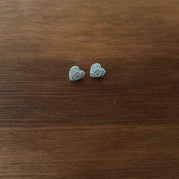 Handmade heart earrings lightweight