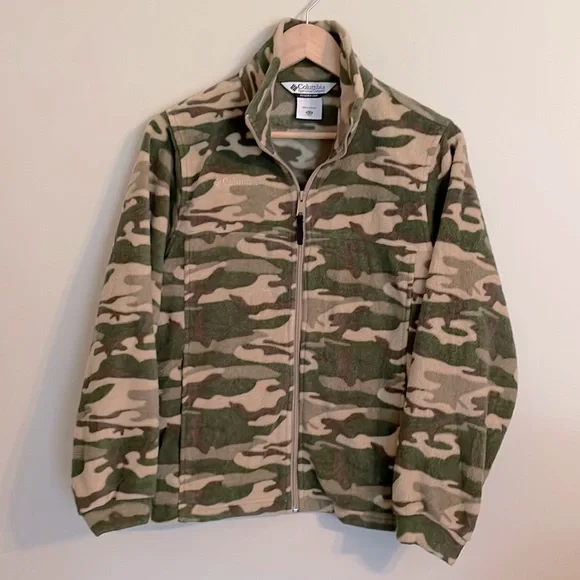 COPY - Boy’s Camo Columbia Fleece Jacket 14 16 Coat