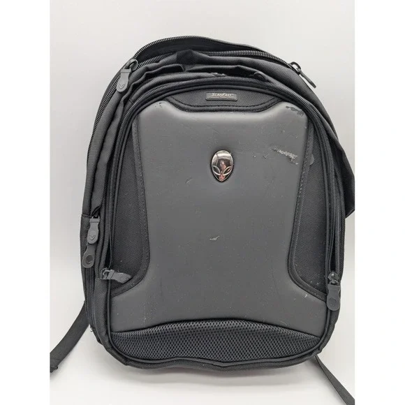 Alienware Mobile Edge ScanFast Gaming Laptop Backpack Black TSA Friendly
