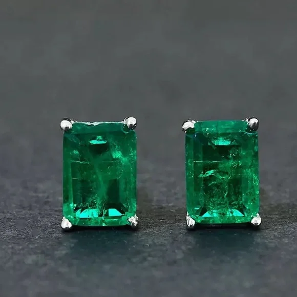 1ct Emerald Earrings