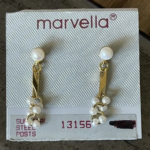 Vintage Marvella Faux Pearl Dangle Drop Chandelier Style Pierced Earrings NOS