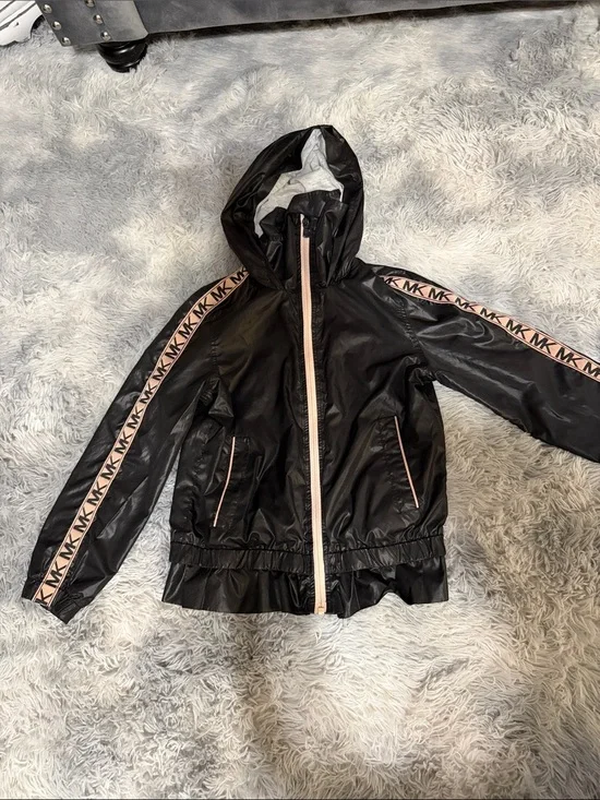Girls Michael Kors Black Hooded Rain Jacket 🖤