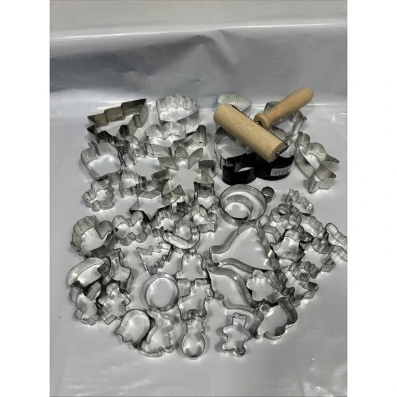 Antique Vintage Cookie Cutters Shapes Metal Mix Animals Xmas Lot Of 48 Plus Roll