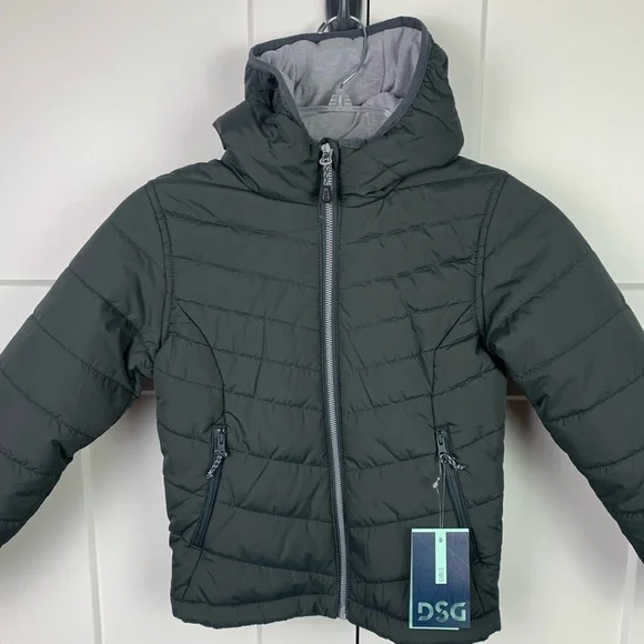 Girls XS DSG Insulated Winter Puffer Cost Jacket Hooded Black 6 - 8 years