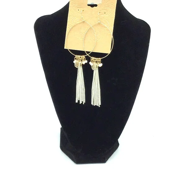 Gold Oval Hoops‎ With Gold & Cream Beads