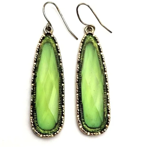 Long Spring Green‎ Acrylic in Goldtone Dangle Drop Teardrop Hook Earrings