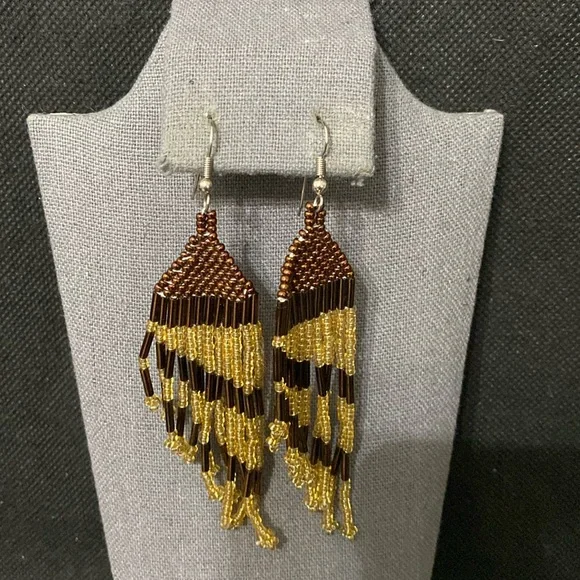 Vintage acrylic earth tones Tiny Beaded dangling pierced earrings