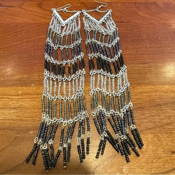 Spectacular flapper chandelier earrings oversized silver black beaded pi…