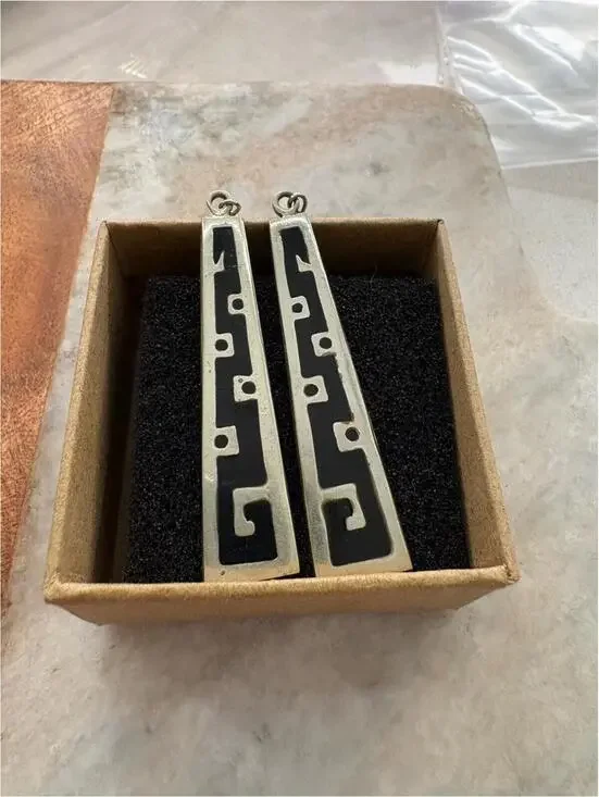 Vintage Alpaca Mexico Silver-Tone and Black Enamel Dangle Drop Earrings