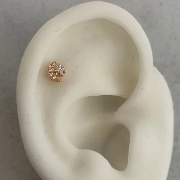 Gold Crystal Moon Star Cartilage Earring   Brand New