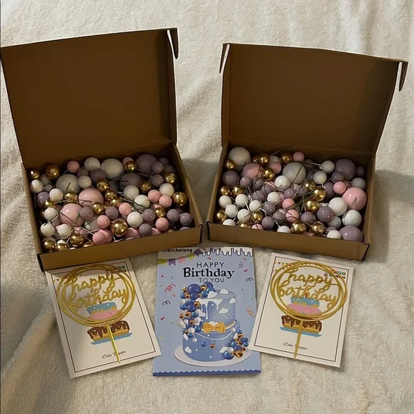 Set of 2 Birthday Balloon Decoration Set with Gold Accents