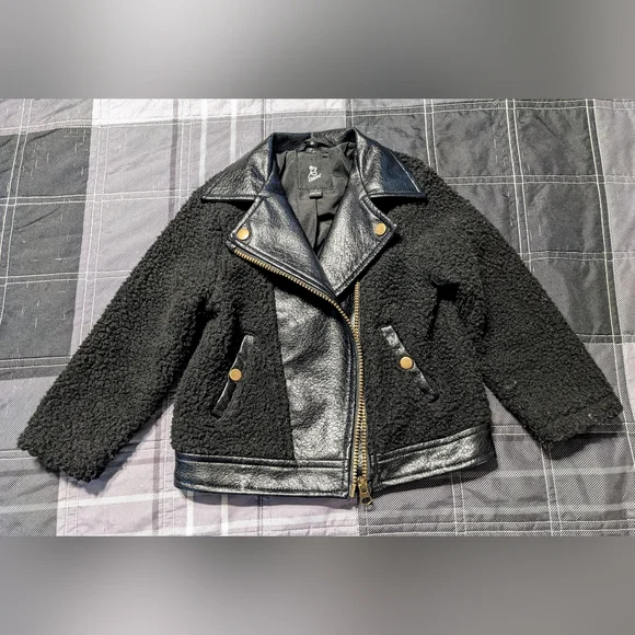 Target Art Class Black Sherpa Moto Jacket Toddler Girl sz 3T