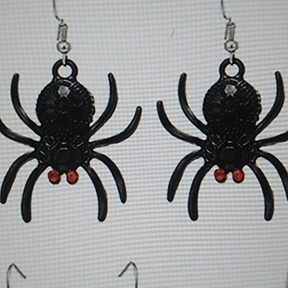 Black Widow Spider Metal, Enamal and Rhinestones Halloween Earrings