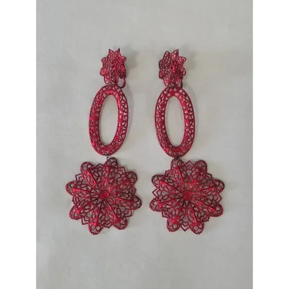 Vintage Long Dangle Statement Earrings Red Lace Like Filigree ClipOn Delicate 4