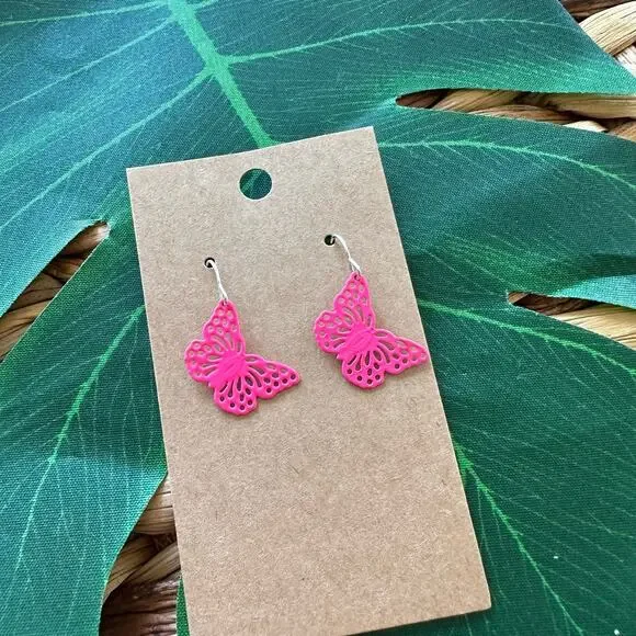Hot Topic Laser Cut pink Metal Earrings BOGO FREE