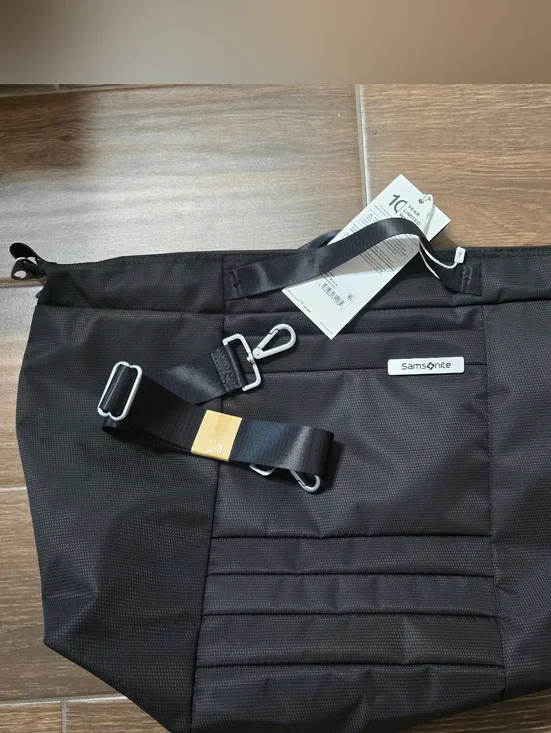 New Samsonite AirLIFT Foldable 23