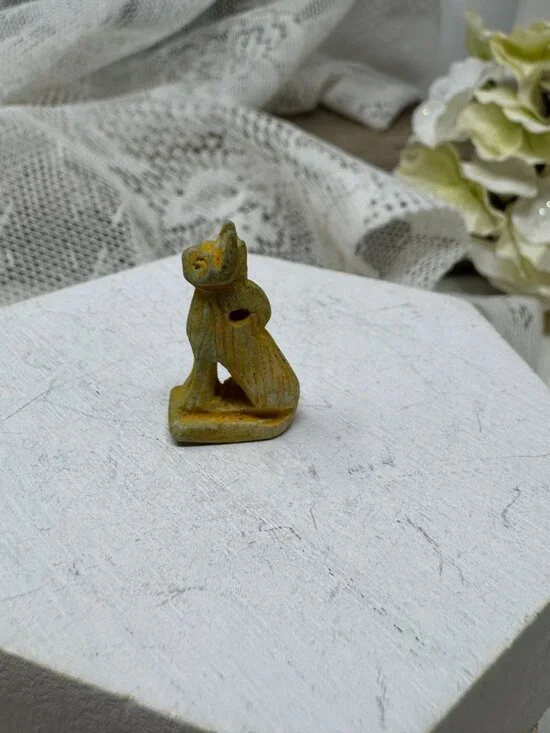 Bastet Small Vintage Egyptian Hand-Carved Stone Cat Figurine - Pendant 1