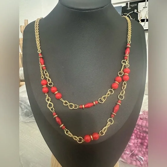 Elegant Gold tone and Red Glass Beaded Necklace Double strand