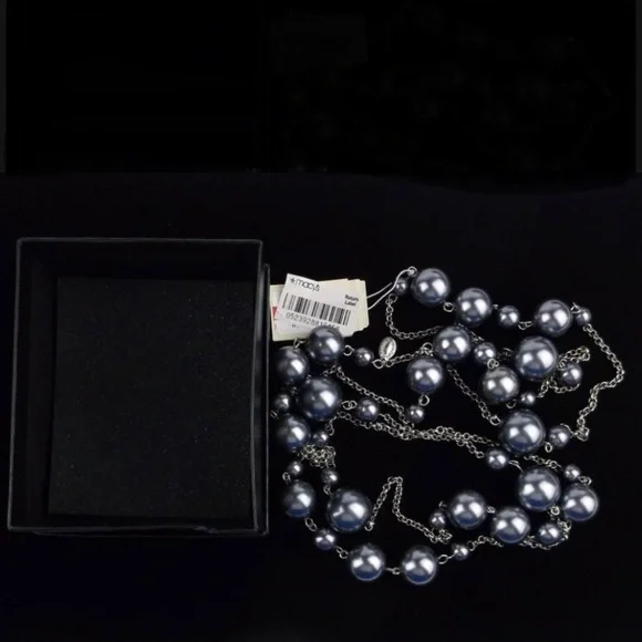 NWT Boxed Ali Khan Big‎ Faux Pearl Necklace 56