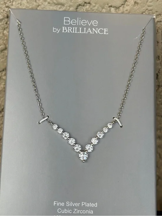 Delicate Silver-Plated Cubic Zirconia V Necklace - Silver