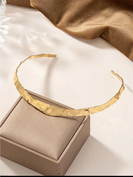 Hammered Gold Tone Metal Headband - Women Accessories