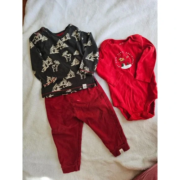 Burts Bees Baby Christmas outfit / Carters My‎ Very First Christmas Bodysuit Lot