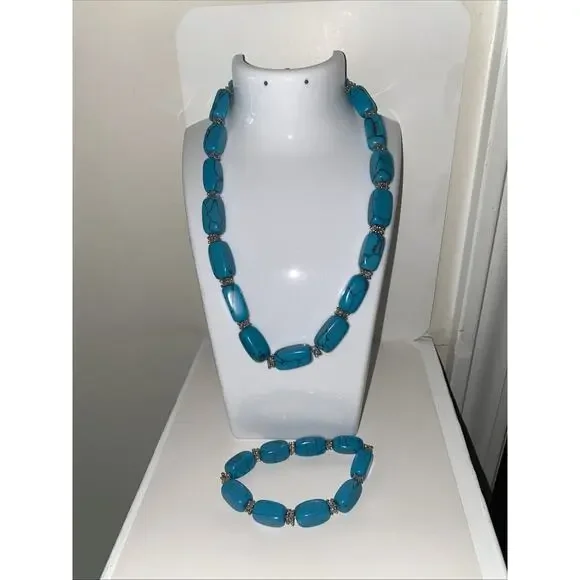Howlite Turquoise Blue Bead Silver Tone 15” Necklace & 7” Stretch Bracelet Set