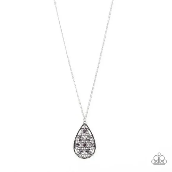 Gala Glimmer Purple Necklace