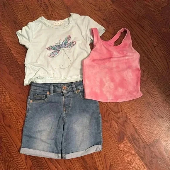 Girls size small top and shorts bundle