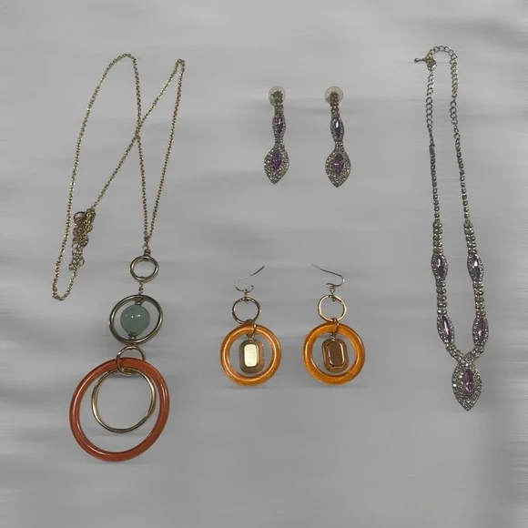 Elegant Vibrant Colors Crystal Pendant Necklace & Earrings Set of 4