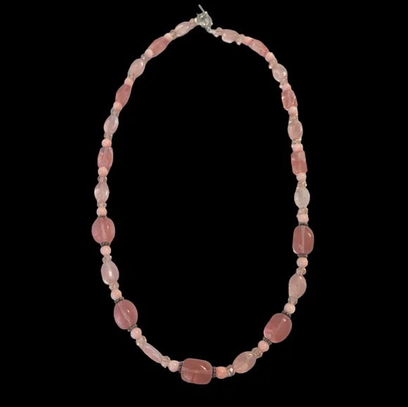 Vintage Shades Of Pink Beaded Silver Tone Toggle Clasps Necklace 24
