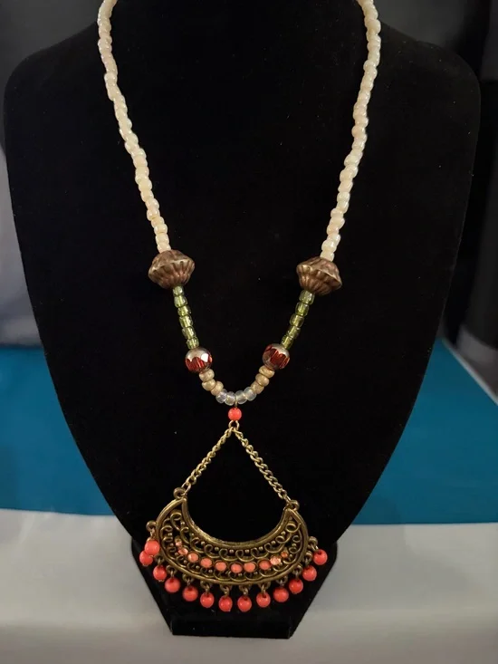 Boho Coral Bead Pendant Necklace - Women Jewelry
