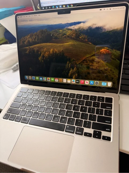Apple MacBook Air M2 13.6” (2022) – Starlight – 256GB